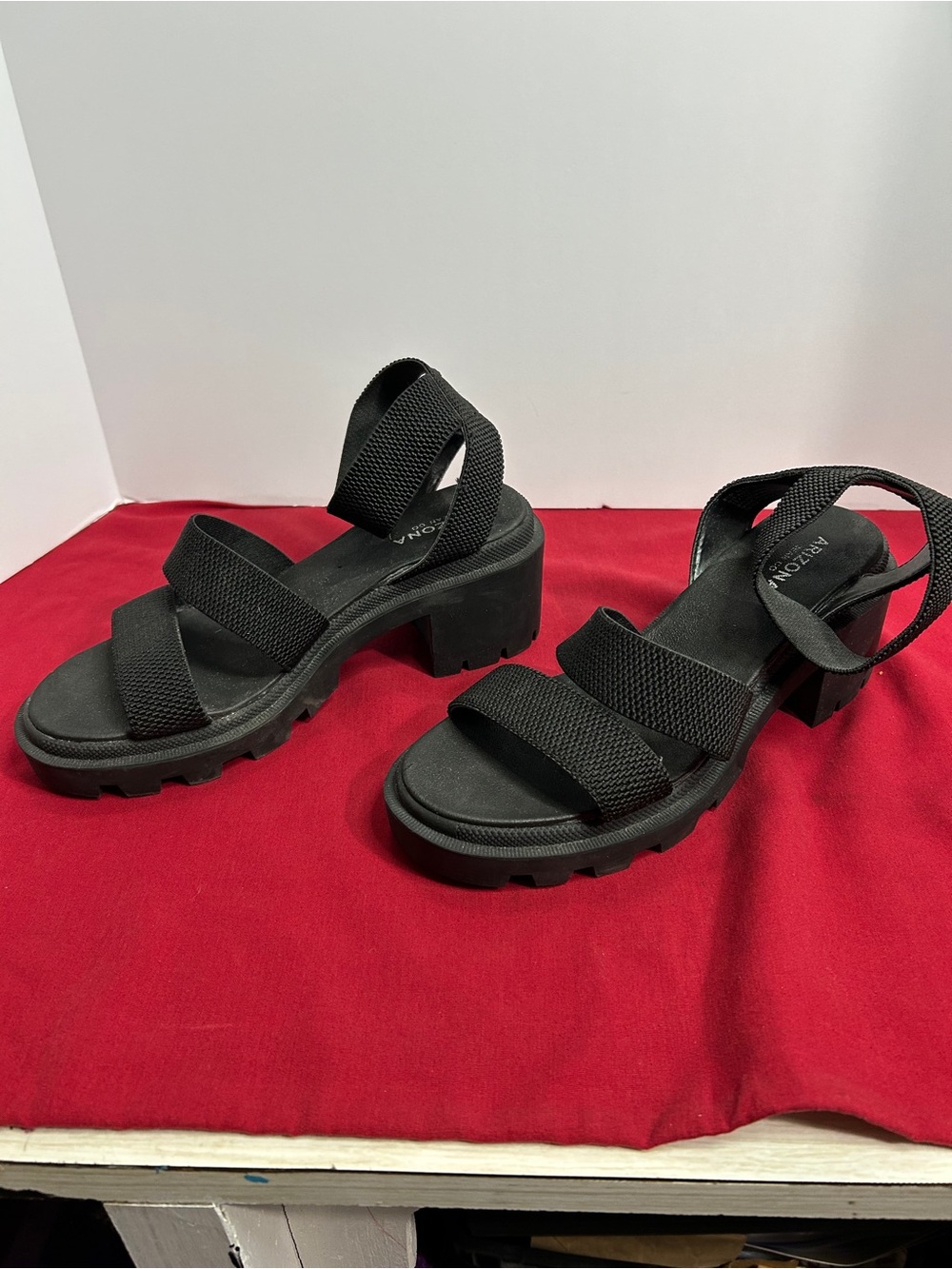 Arizona Jean Company Black Chunky Strap Platform Sandals